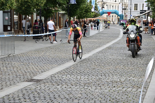 迫切渴望 迫切渴望